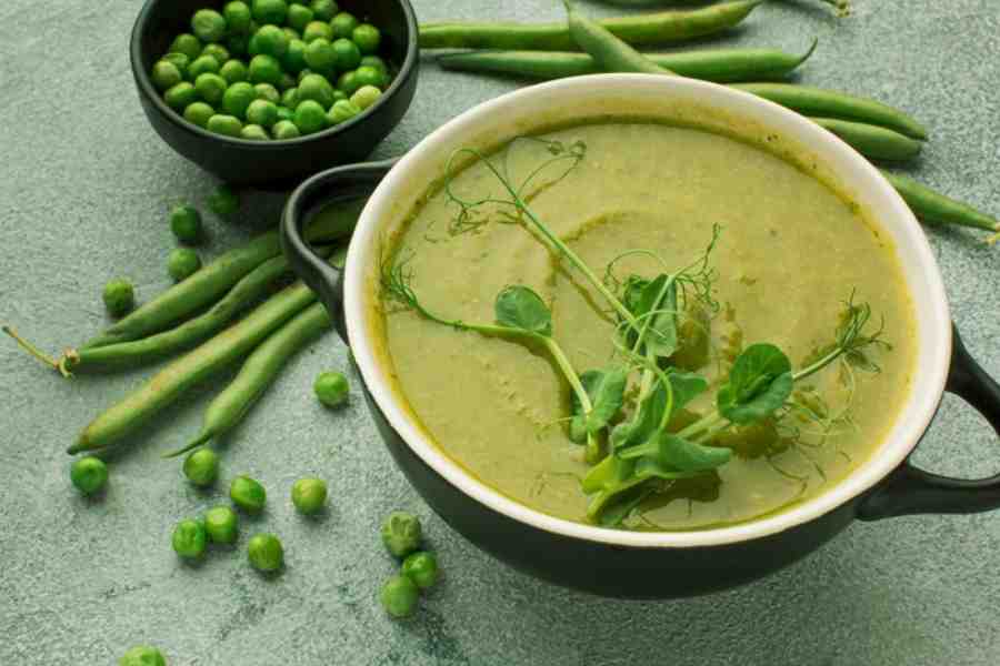 Recipe: বাড়িতে বানিয়ে নিন কড়াইশুঁটি স্যুপ