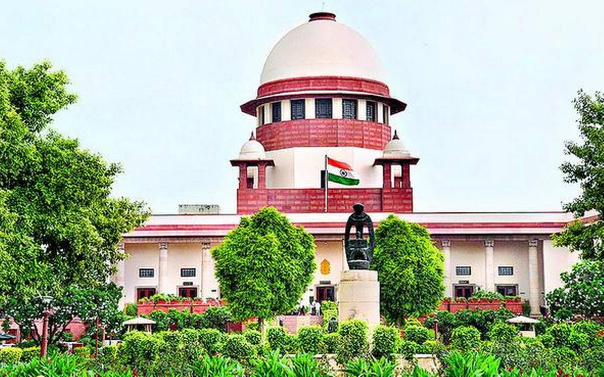 Supreme Court SSC corruption case:এসএসসি দুর্নীতিতে নতুন মোড় ওএমআর কারচুপিকারীদের আবেদন খারিজ,কড়া বার্তা সুপ্রিম কোর্টের!