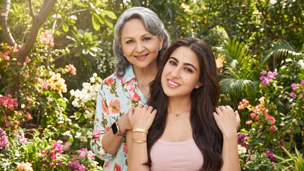 Sara Ali Khan: ‘কলকাতা আমার ঠাকুরমার শহর’, শর্মিলা ঠাকুরকে নিয়ে আবেগঘন মন্তব্য সারার, শহরে এসে ছবির প্রচারও করলেন অভিনেত্রী